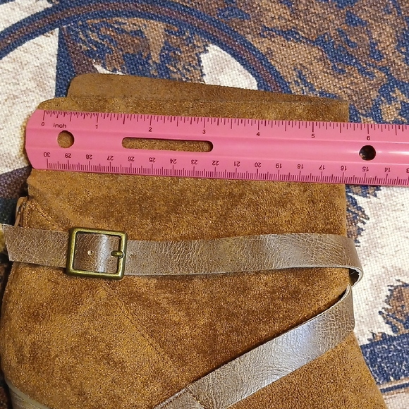 New Directions Brown Suede Women's Ankle Boots With Leather Strap Size 10 - Picture 8 of 10